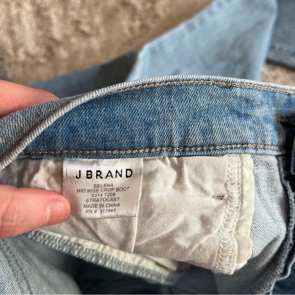 J Brand Selena Mid Rise Crop Boot Cut Jeans - Picture 12 of 14